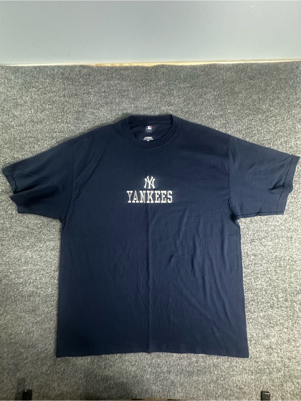 MLB Authentic Merchandise New York Yankees Embroidered T-Shirt